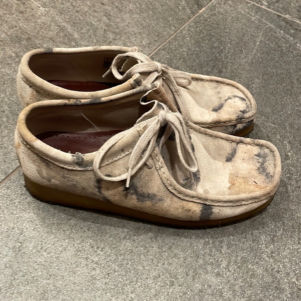 Clarks Wallabee Offwhite Camo MSRP $179 Men Size 7
